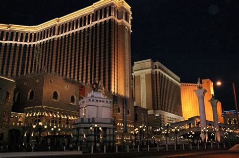 Venetian Las Vegas Is Now Home To A New Yahoo Sportsbook .